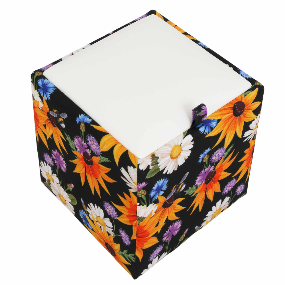 Taburet Box - stofa print flori de camp/imitatie piele alb Taburet Box - stofa print flori de camp/imitatie piele alb