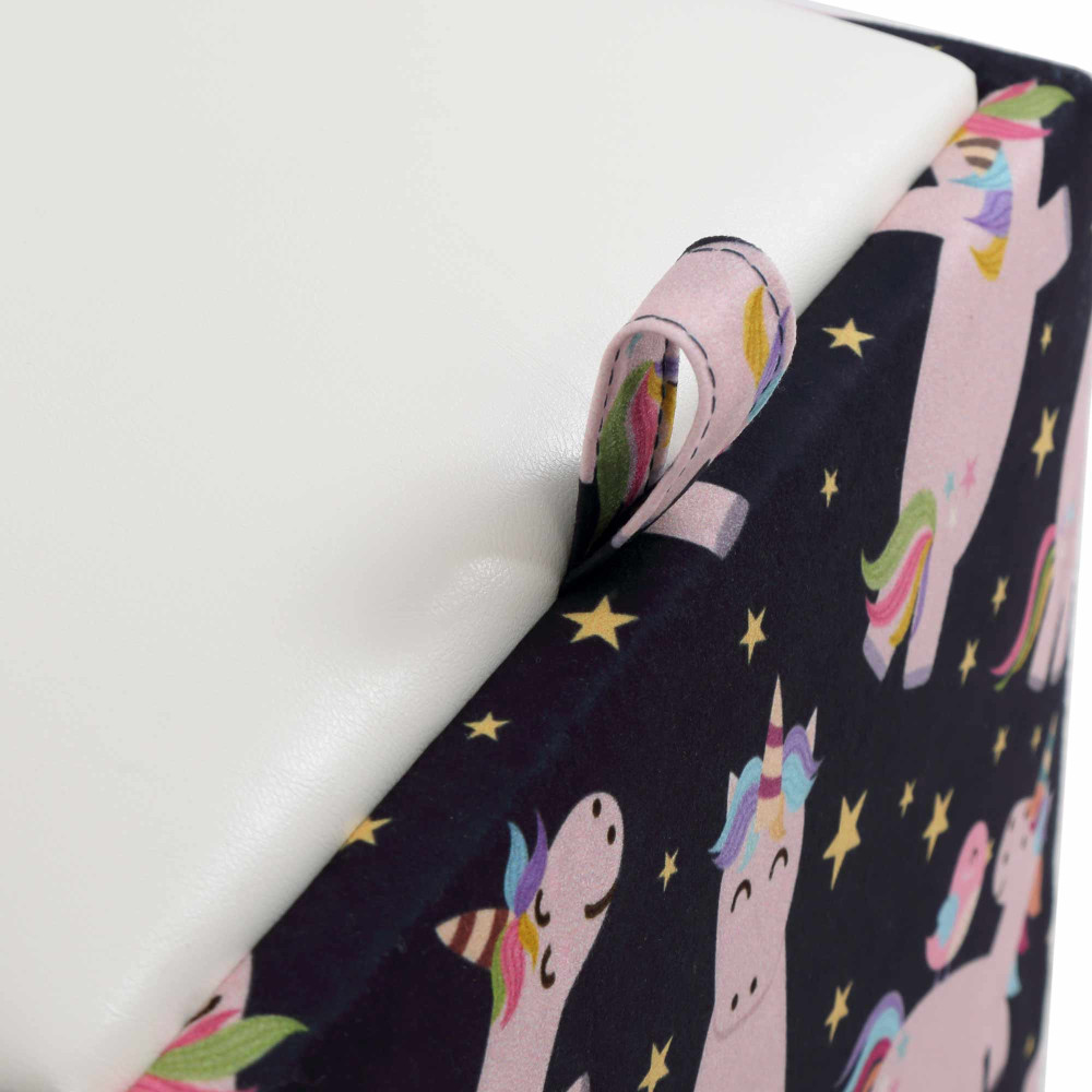 Taburet Box - stofa print unicorni/imitatie piele alb Taburet Box - stofa print unicorni/imitatie piele alb